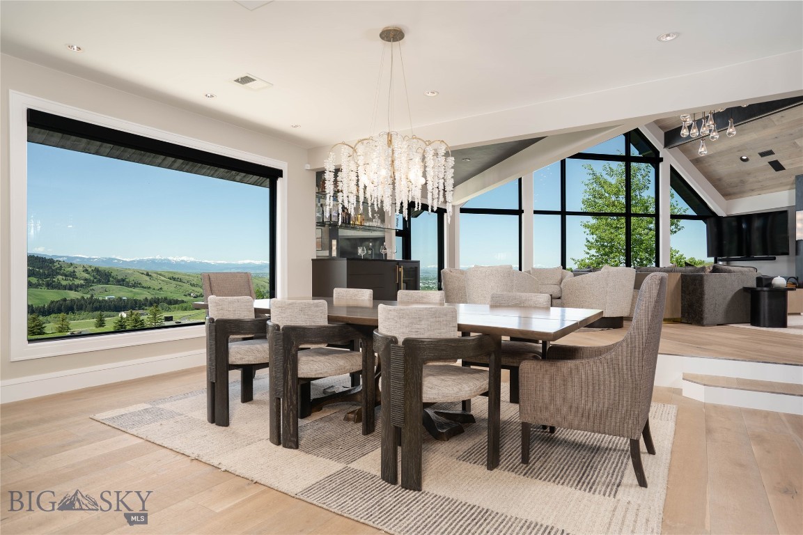 354 Brass Lantern Court