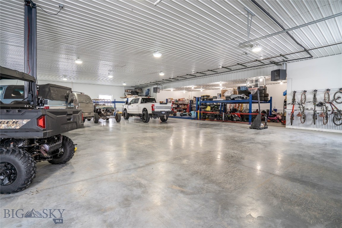 354 Brass Lantern Court