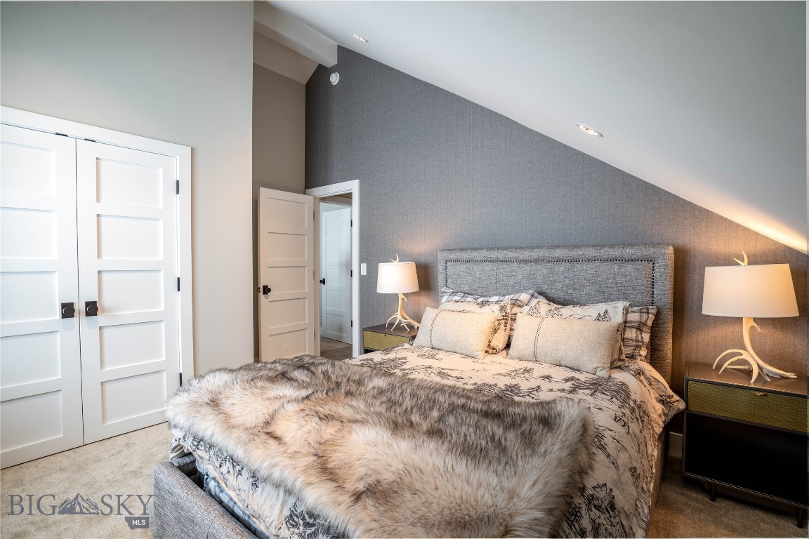 354 Brass Lantern Court