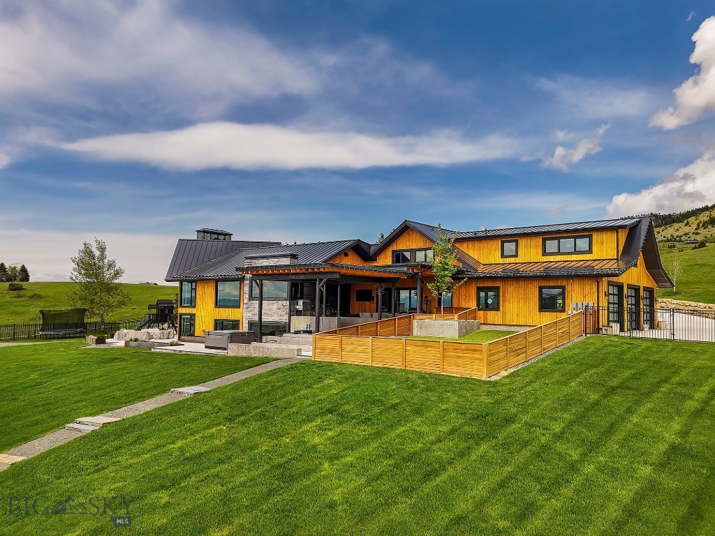 354 Brass Lantern Court