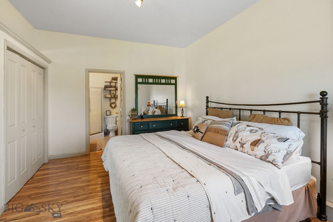 530 West Hulbert Road