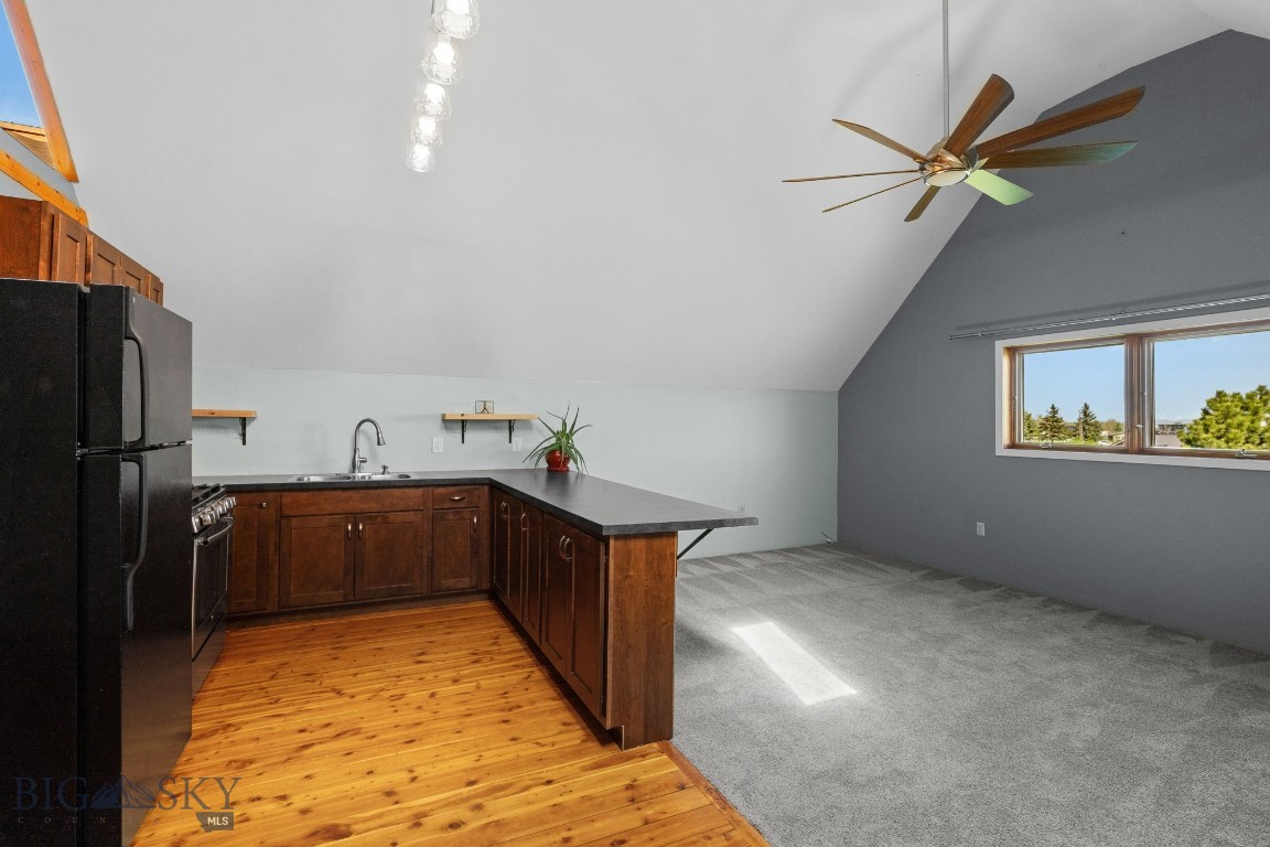 530 West Hulbert Road