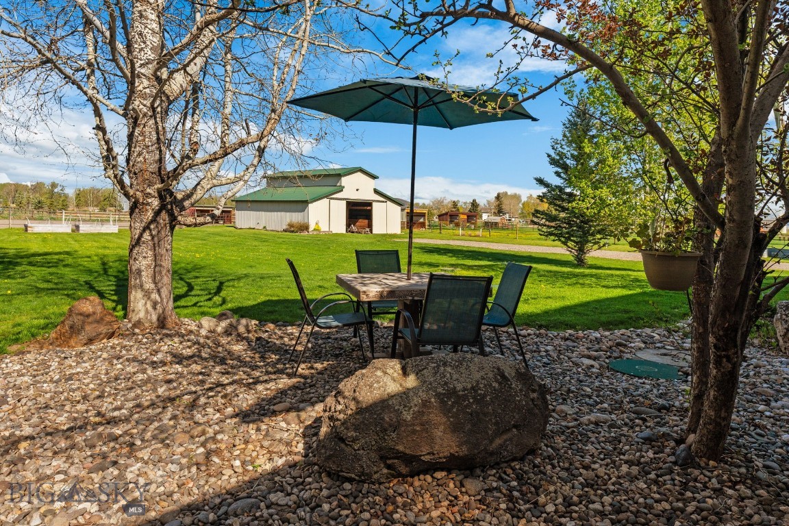 530 West Hulbert Road