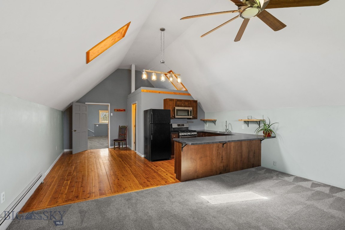 530 West Hulbert Road