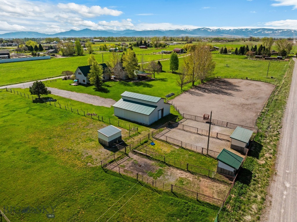 530 West Hulbert Road