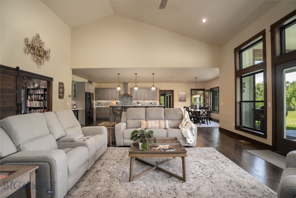 13011 Cottonwood Canyon Road