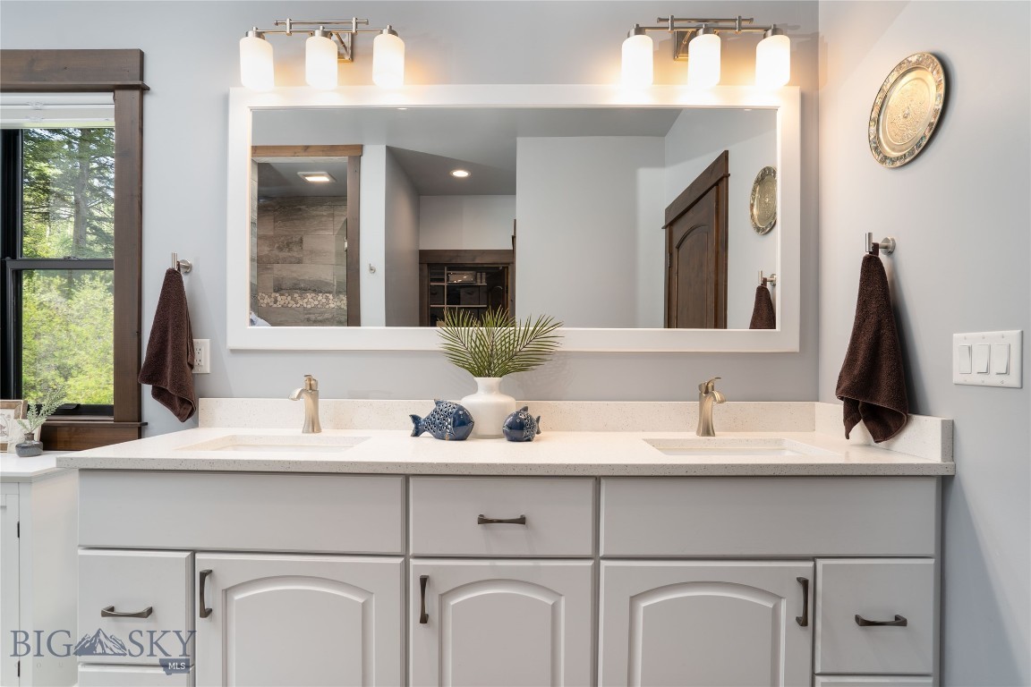 13011 Cottonwood Canyon Road