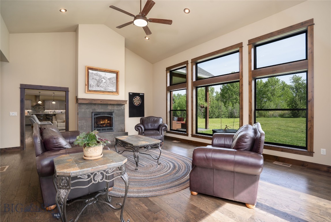 13011 Cottonwood Canyon Road