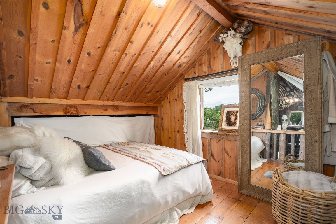 13011 Cottonwood Canyon Road