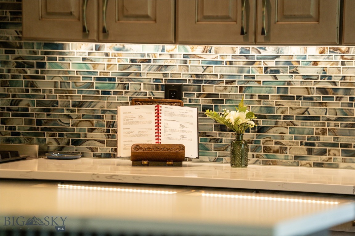 13011 Cottonwood Canyon Road