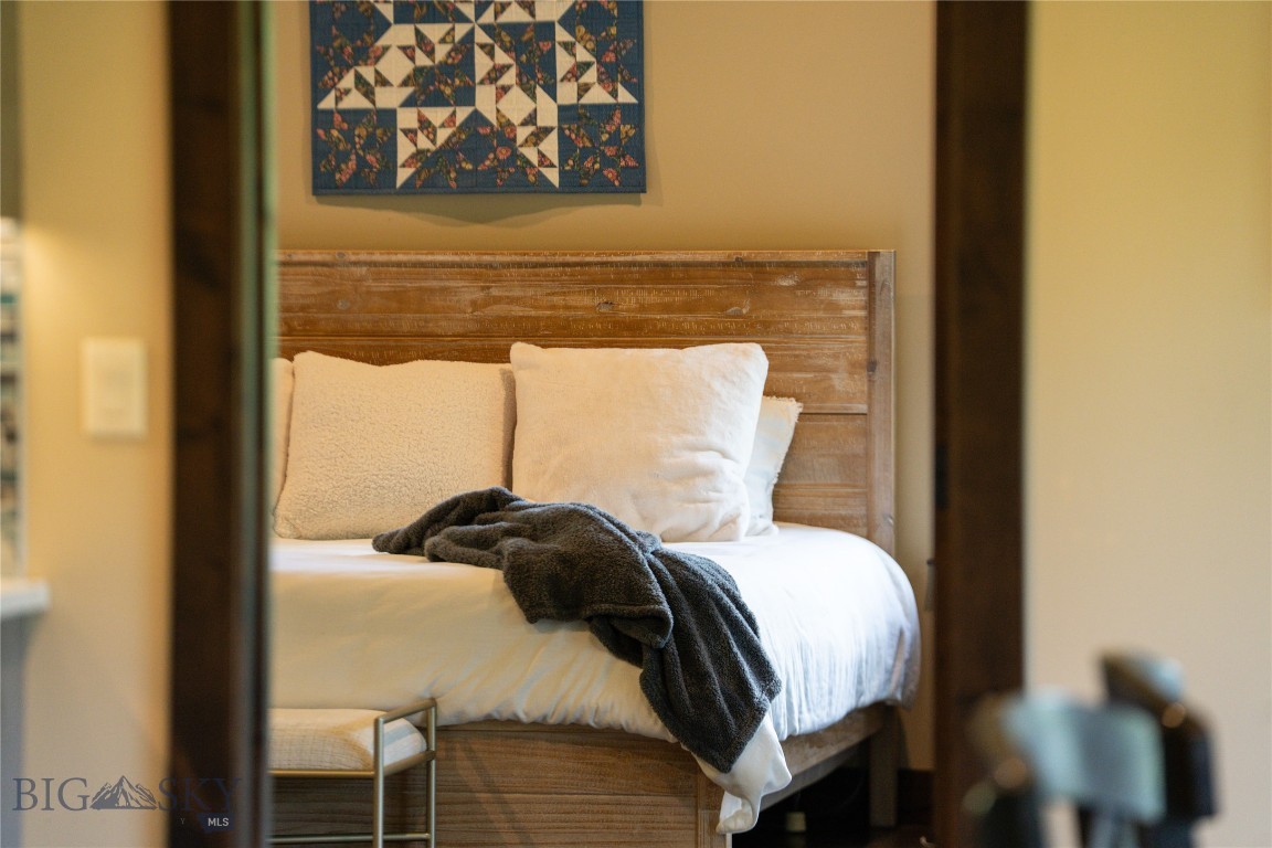 13011 Cottonwood Canyon Road