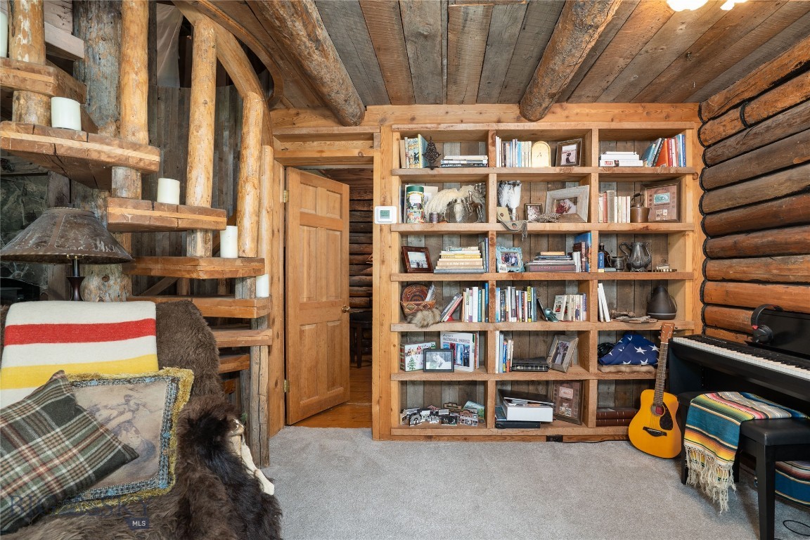 13011 Cottonwood Canyon Road