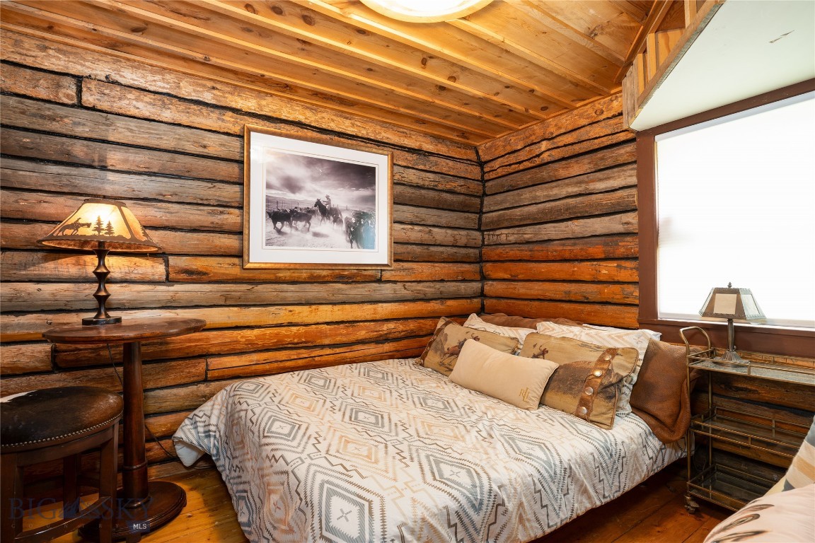 13011 Cottonwood Canyon Road