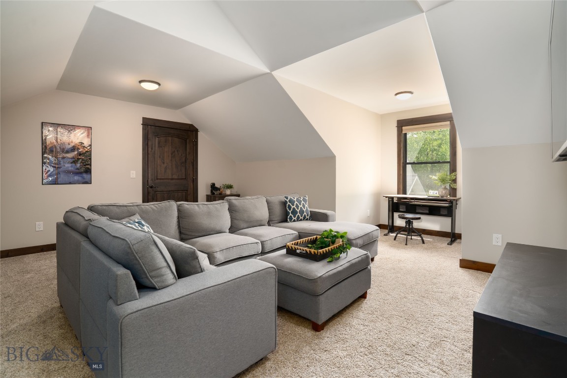 13011 Cottonwood Canyon Road