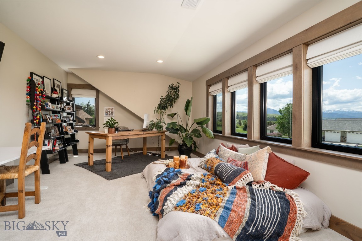 1055 Caddie Court