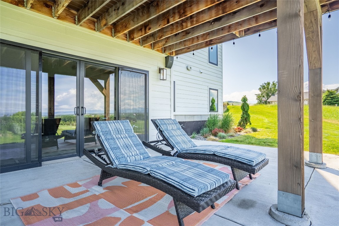 1055 Caddie Court
