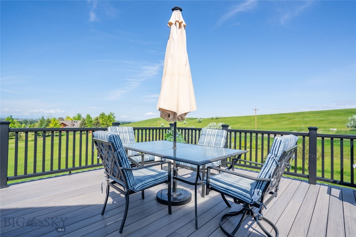 1055 Caddie Court