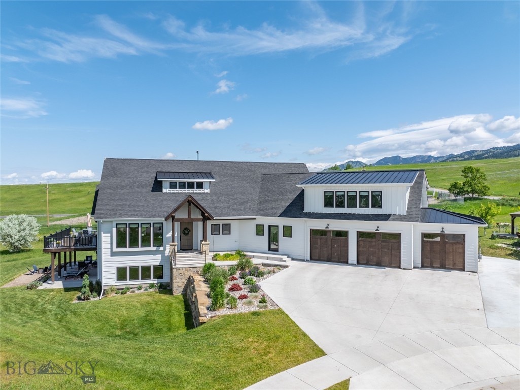 1055 Caddie Court