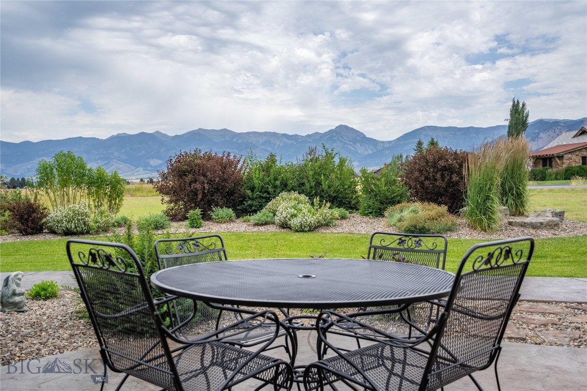 359 Prairie Glen Way