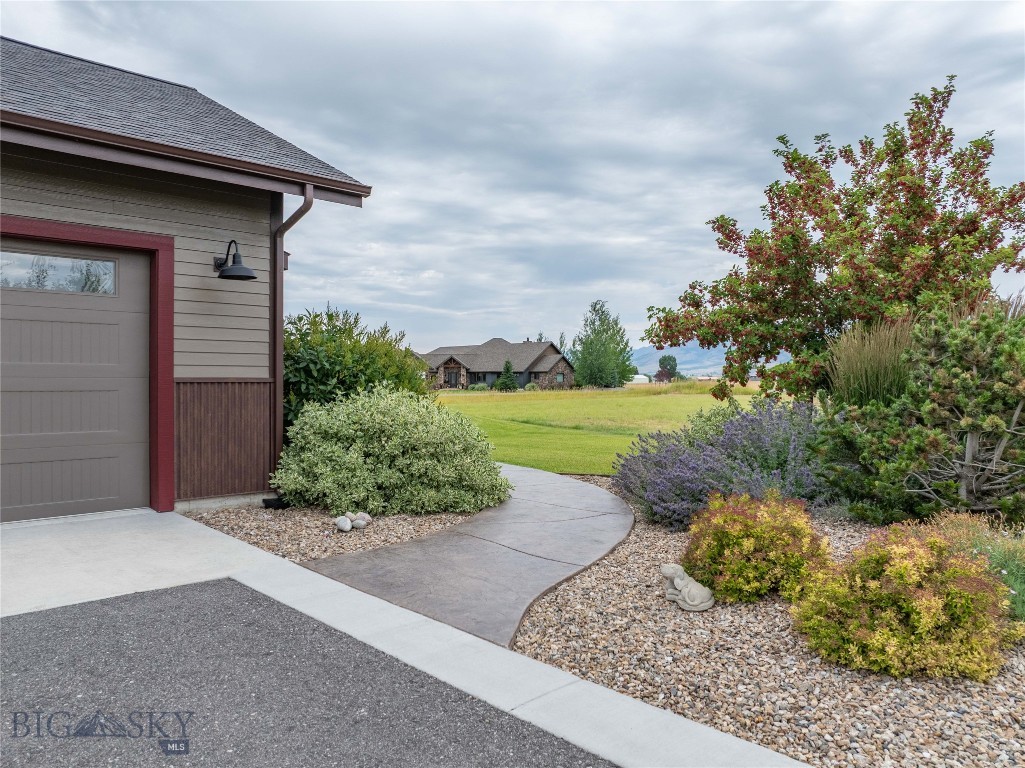 359 Prairie Glen Way