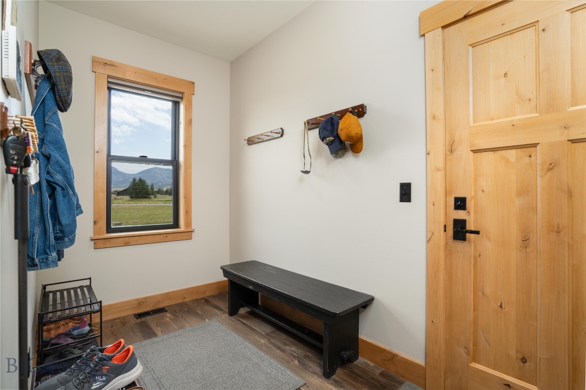 359 Prairie Glen Way