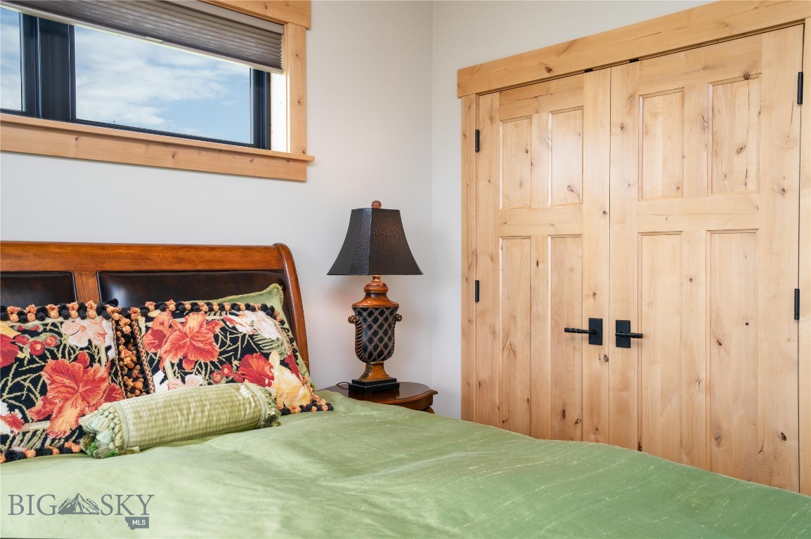 359 Prairie Glen Way