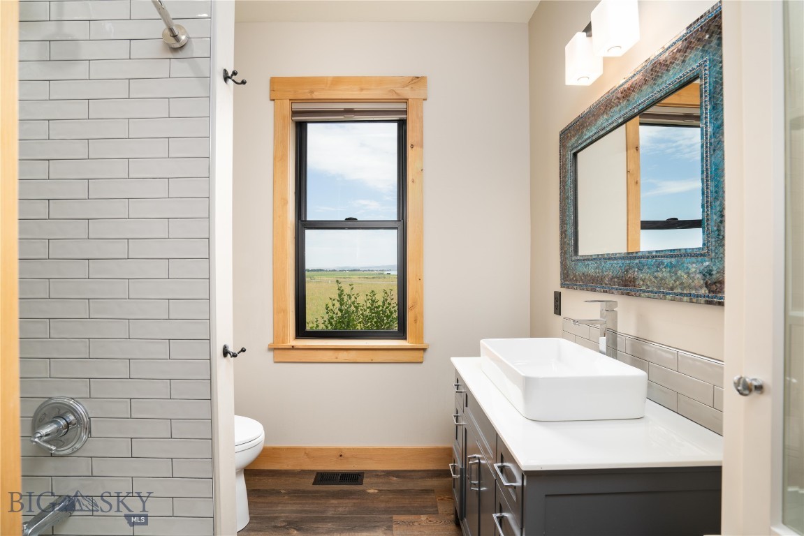 359 Prairie Glen Way