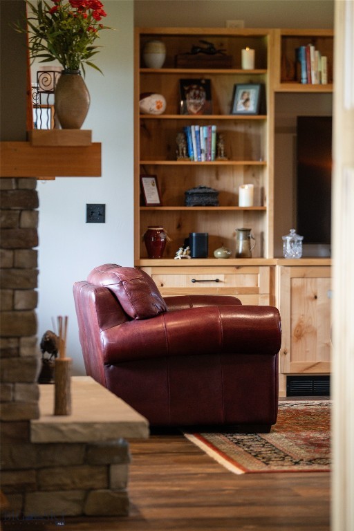 359 Prairie Glen Way