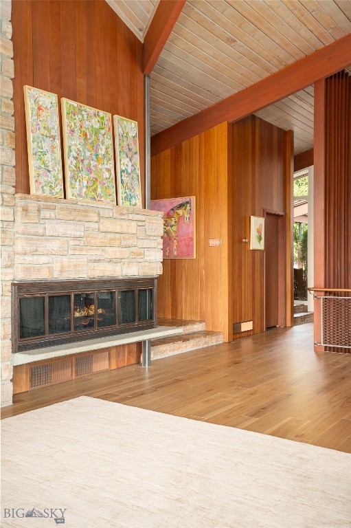 2516 Spring Creek Drive