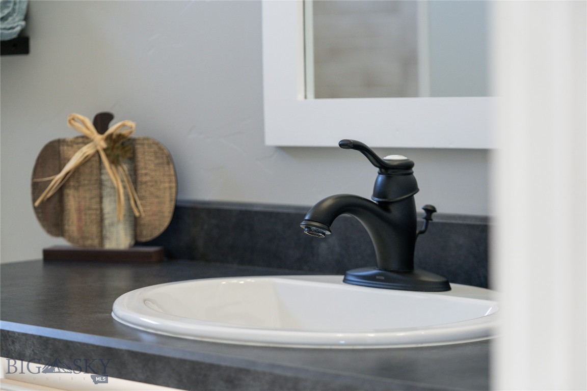 4533 Linney Road 4565 + 4501