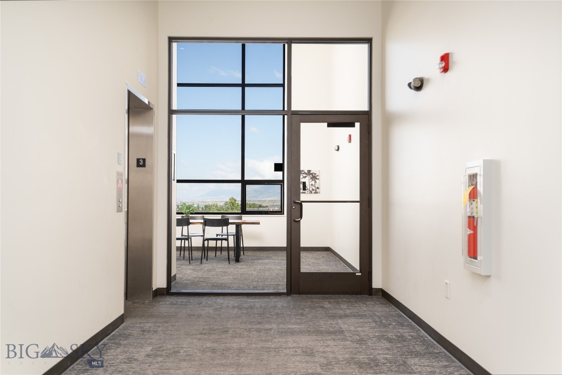 515 W Aspen 320