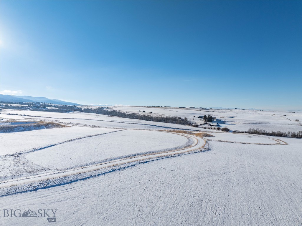 1903 Mount Ellis Lane