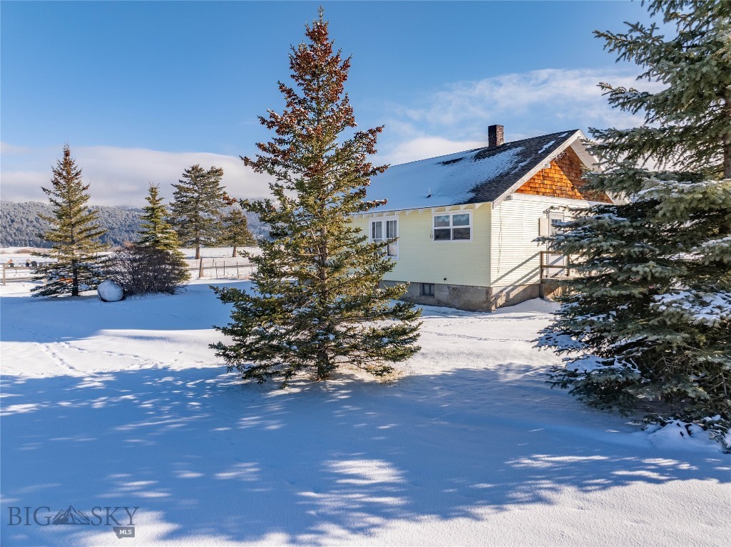1903 Mount Ellis Lane