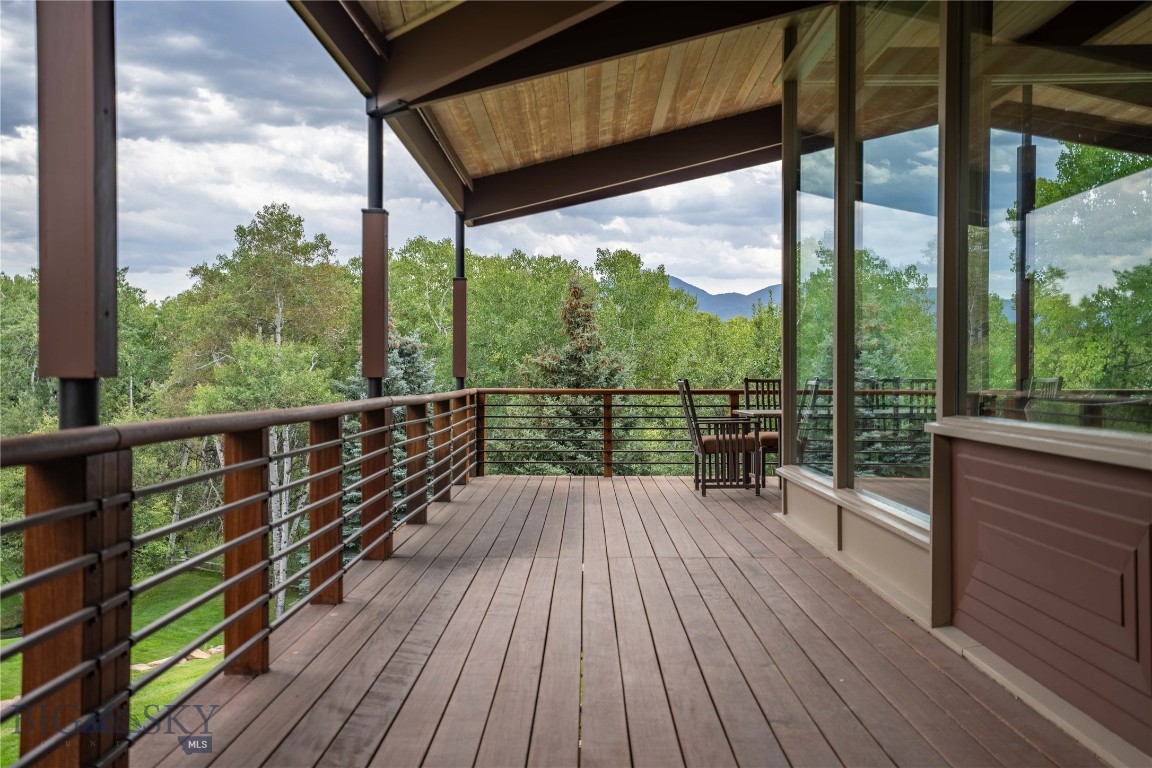 2516 Spring Creek Drive