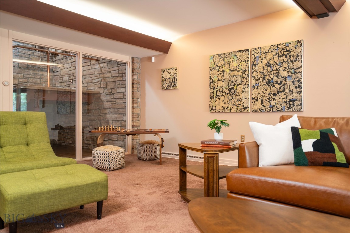 2516 Spring Creek Drive