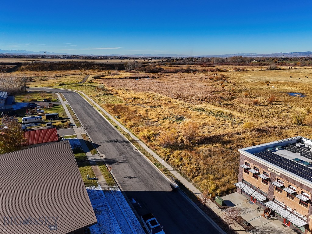 365, 369 & 375 Gallatin Park Drive