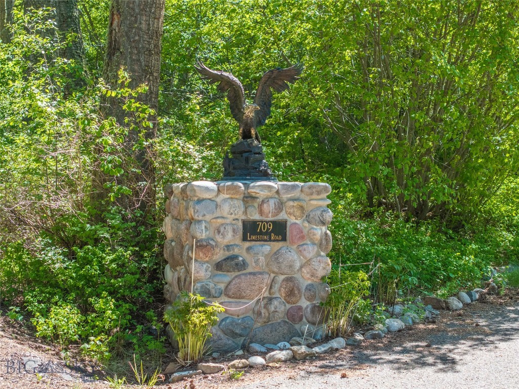 709 Limestone Road