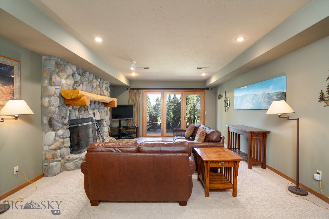 709 Limestone Road