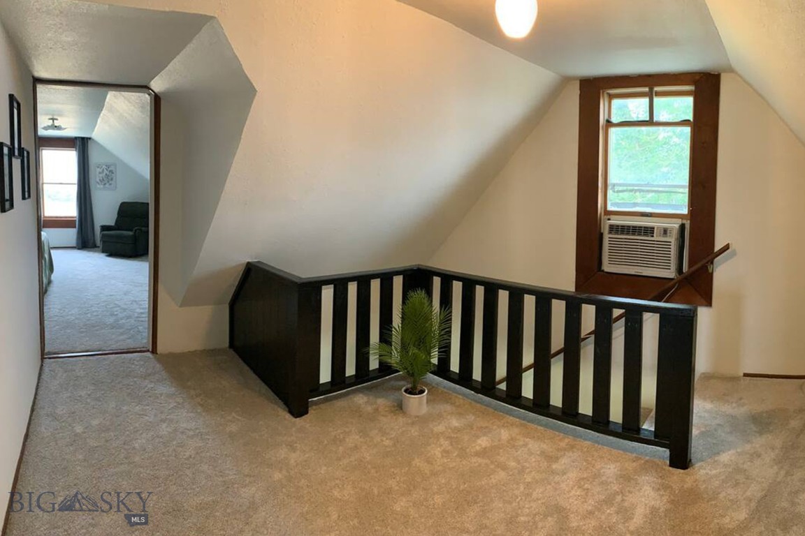 43793 Pinot Noir Loop