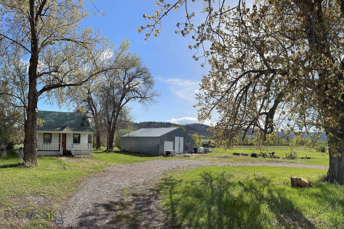 43793 Pinot Noir Loop