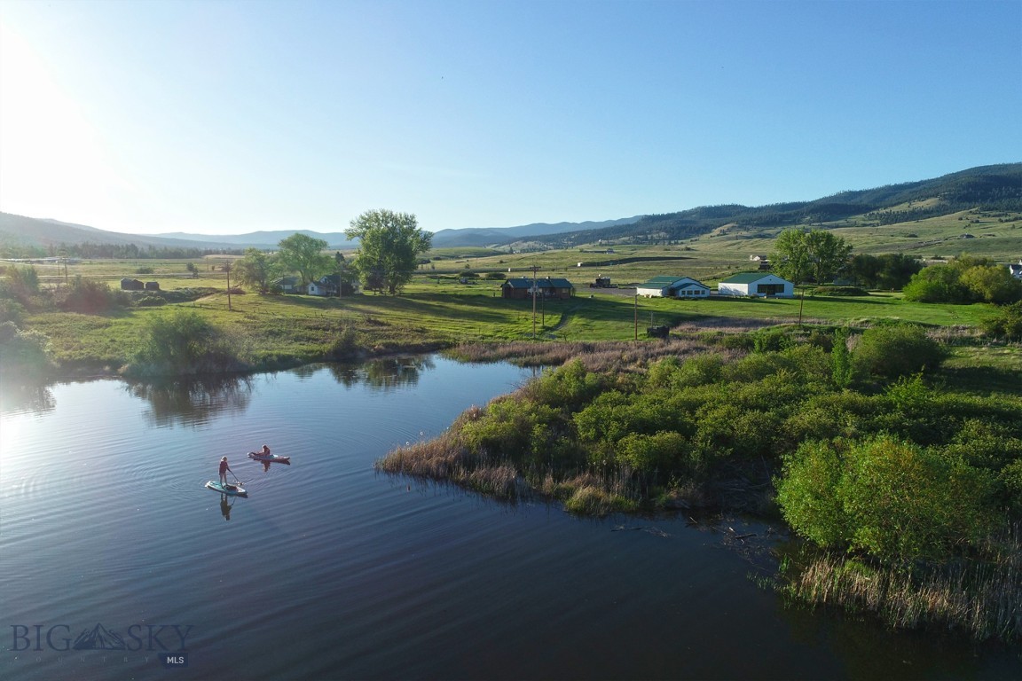 43793 Pinot Noir Loop