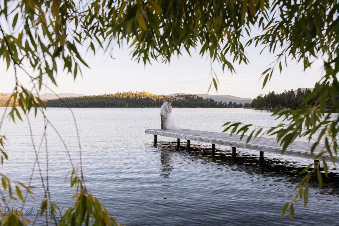 43793 Pinot Noir Loop