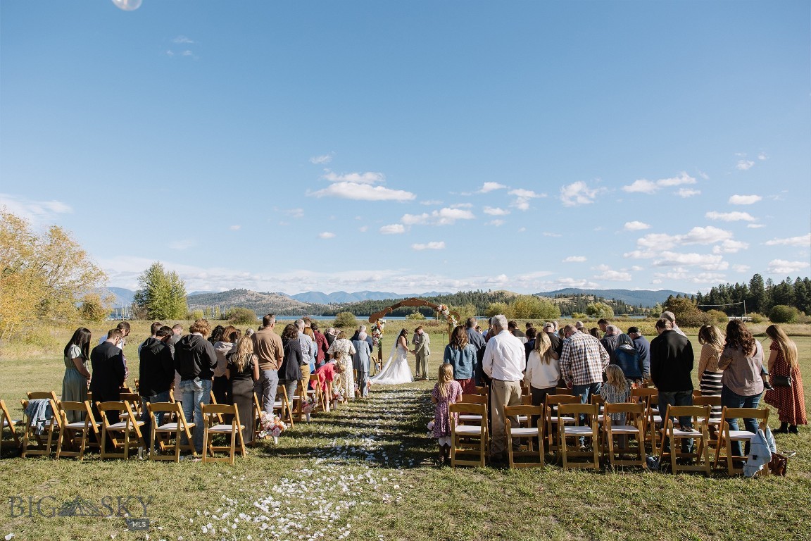 43793 Pinot Noir Loop