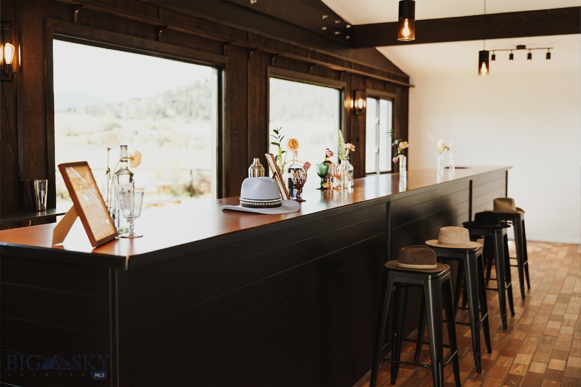 43793 Pinot Noir Loop