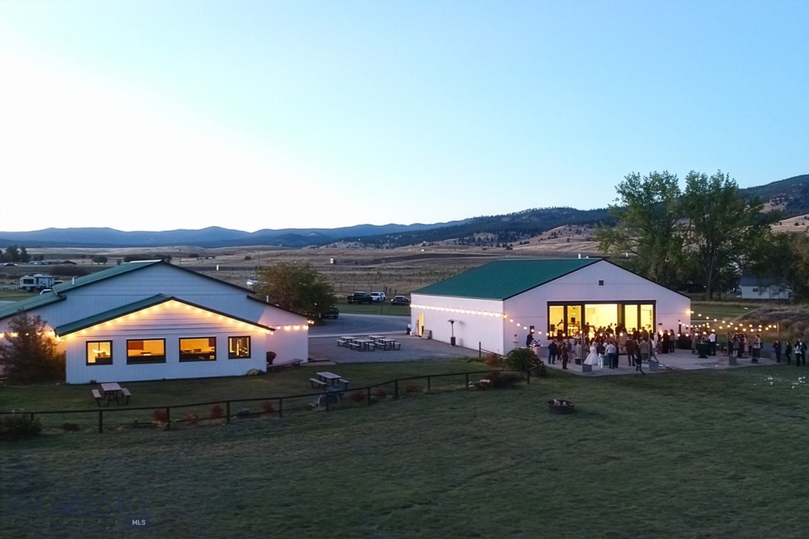 43793 Pinot Noir Loop