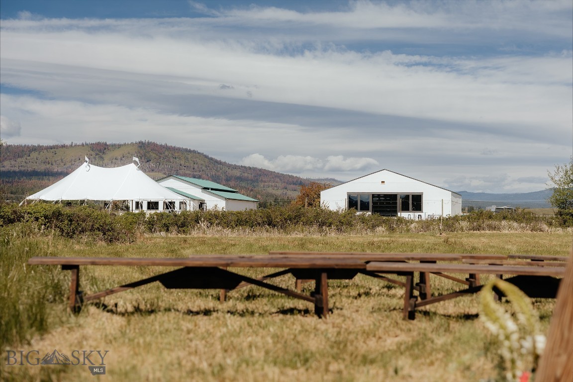 43793 Pinot Noir Loop