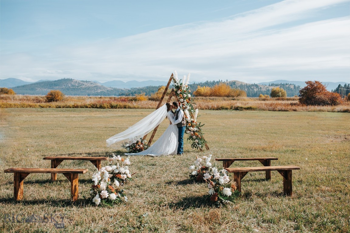 43793 Pinot Noir Loop