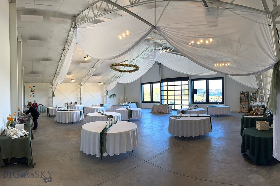 43793 Pinot Noir Loop