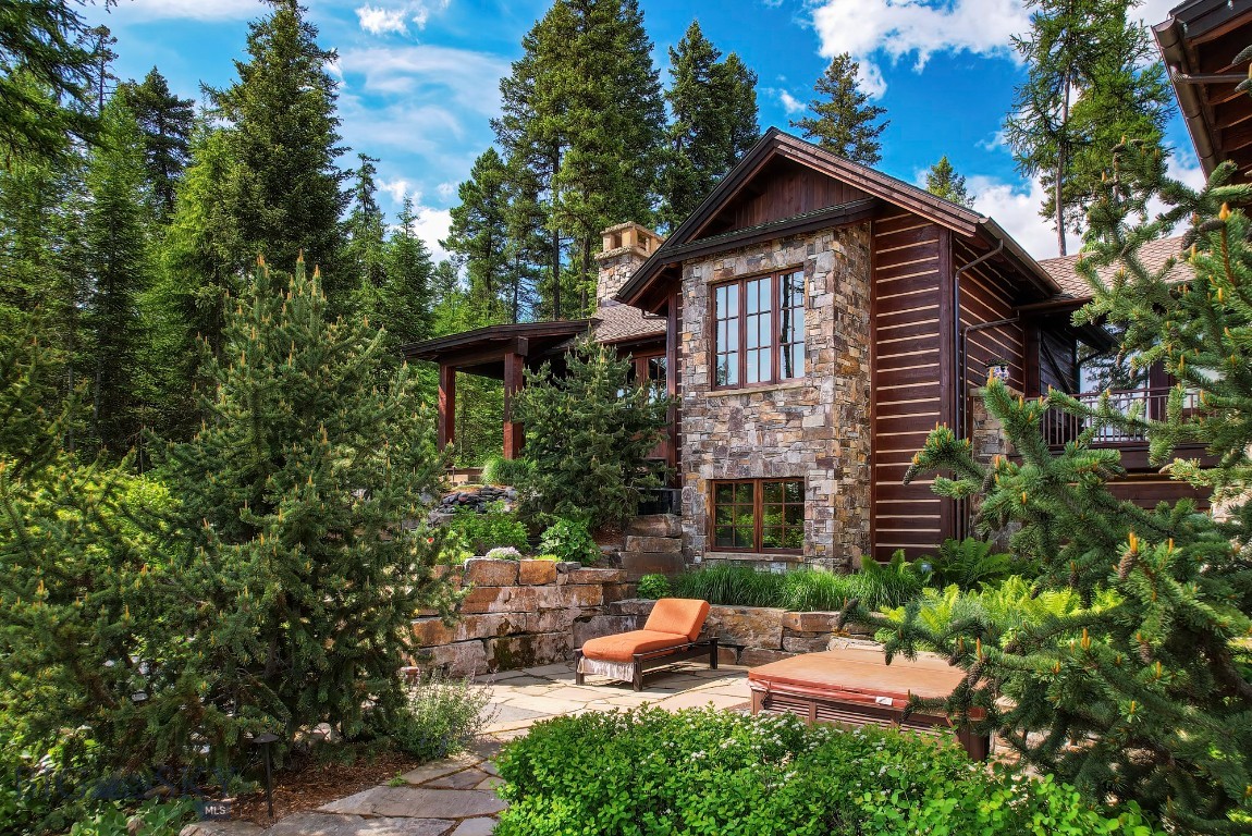 1263 Spencer Ridge Road