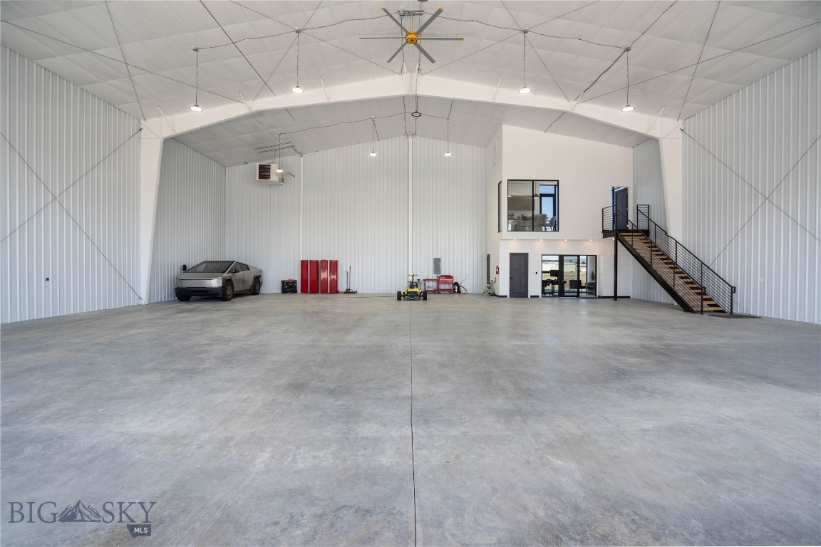 850 Gallatin Field Road Hanger SY1